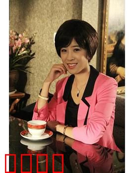 第一次牵手：时光里的初恋